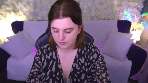 kristifoxy online show from 06/12/26, 12:37