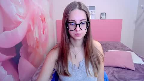Snapshot of kristina_adel chatting on 12/02/24, 07:47 Kristina Adel online show from 12/02/24, 07:47