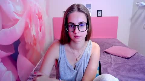 Snapshot of kristina_adel chatting on 12/26/24, 04:58 Kristina Adel online show from 12/26/24, 04:58