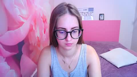 Snapshot of kristina_adel chatting on 12/30/24, 11:26 Kristina Adel online show from 12/30/24, 11:26