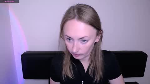 Snapshot of kristinahech_ chatting on 09/28/25, 07:14 Kristi online show from 09/28/25, 07:14