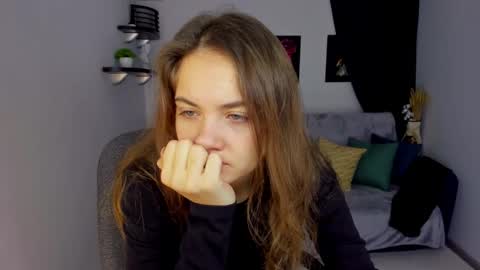 Snapshot of kristinalevis chatting on 01/14/25, 03:01 Kristina online show from 01/14/25, 03:01