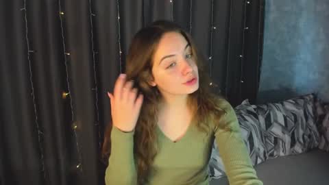 Snapshot of kristinalevis chatting on 03/05/25, 05:50 Kristina online show from 03/05/25, 05:50