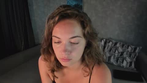 Snapshot of kristinalevis chatting on 09/09/25, 11:32 Kristina online show from 09/09/25, 11:32