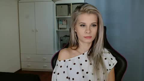 KristineAmore online show from 03/27/26, 07:25