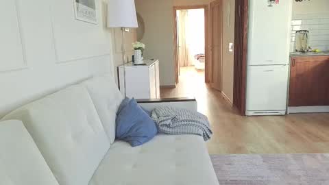 Kristi online show from 11/04/25, 08:46