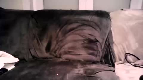 kristoffer220 online show from 12/17/24, 07:59