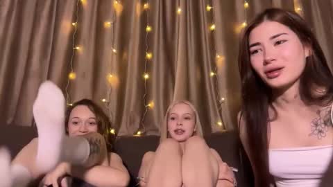 Kristy and Alice online show from 02/08/26, 06:55