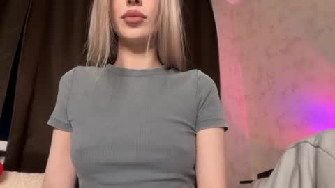 Kristy and Alice online show from 04/20/26, 06:42