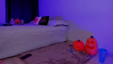 Im Dani3 online show from 10/15/25, 01:06