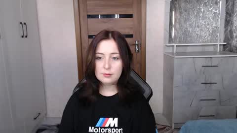 Snapshot of kristy_fran chatting on 11/01/25, 10:39 Kristy online show from 11/01/25, 10:39