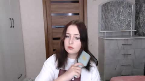 Snapshot of kristy_fran chatting on 11/22/25, 08:19 Kristy online show from 11/22/25, 08:19