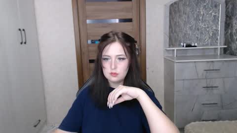 Snapshot of kristy_fran chatting on 12/04/25, 08:50 Kristy online show from 12/04/25, 08:50