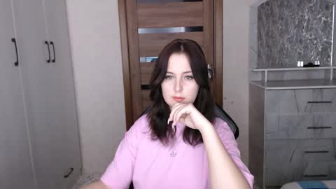 Snapshot of kristy_fran chatting on 12/15/25, 11:42 Kristy online show from 12/15/25, 11:42