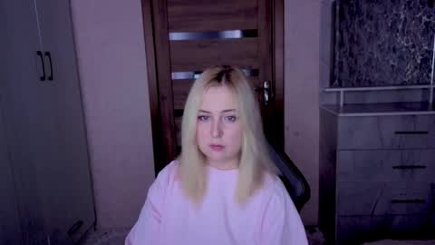 Kristy online show from 04/08/26, 10:21