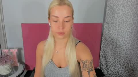 KristyFlowers online show from 04/06/26, 05:19