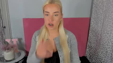 KristyFlowers online show from 04/16/26, 02:29