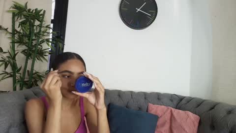 Snapshot of kristyl_paez chatting on 01/13/25, 07:31 Cristina online show from 01/13/25, 07:31