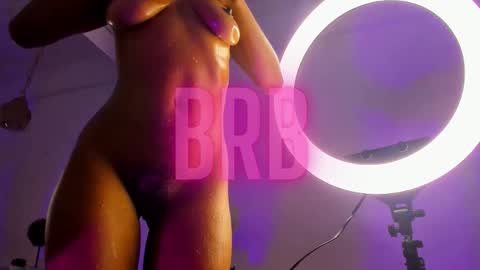 Cristina online show from 11/20/25, 05:45