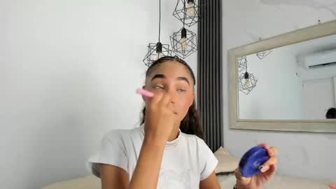 Cristina online show from 04/10/26, 08:13