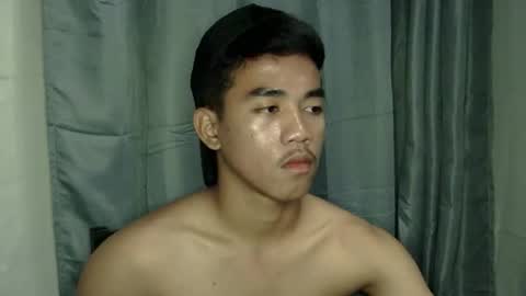 kritthanarkorn online show from 11/24/25, 11:10