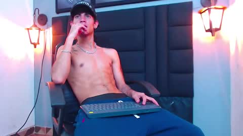 justym online show from 12/21/24, 11:22