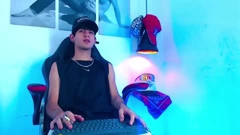 justym online show from 01/13/25, 06:06