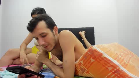 Zoe  Andrew online show from 11/01/25, 02:57