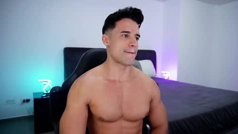 Snapshot of krops_ chatting on 03/09/25, 05:44 KROPS online show from 03/09/25, 05:44