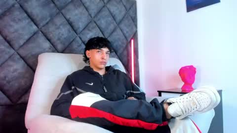 Kroy Wave  Muscle Tattoos Latino online show from 08/06/26, 03:08