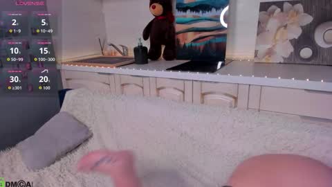 Snapshot of kruela_eva chatting on 11/06/25, 02:12 Kruela GTM3Tue Wed Thu Fri Sun 0400 am-1030pm online show from 11/06/25, 02:12