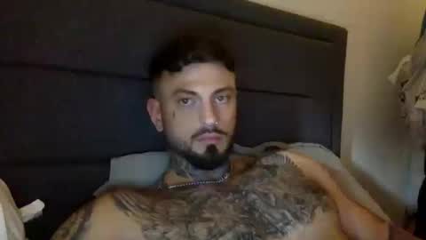 krxt13 online show from 09/22/25, 01:35