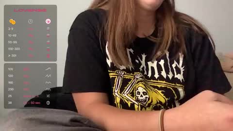 Snapshot of kryptiq0ne chatting on 12/18/24, 06:57 Kryptiq online show from 12/18/24, 06:57