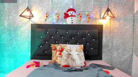 Snapshot of krystal_taylor23 chatting on 12/05/25, 11:41 Kystal Taylor online show from 12/05/25, 11:41