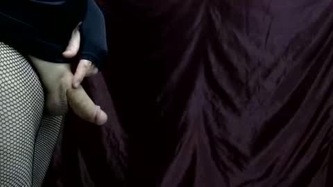 Snapshot of krystalkummingss chatting on 11/13/25, 09:03 Krystalkummingss online show from 11/13/25, 09:03