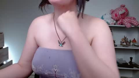 Snapshot of krystalsyxx chatting on 06/01/26, 02:08 Krystal Syx online show from 06/01/26, 02:08