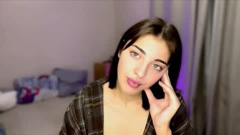 Naomi online show from 01/15/26, 09:25