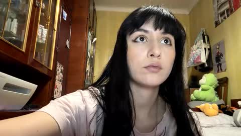 Snapshot of krystleprzygocki chatting on 02/26/26, 08:30 Mira online show from 02/26/26, 08:30