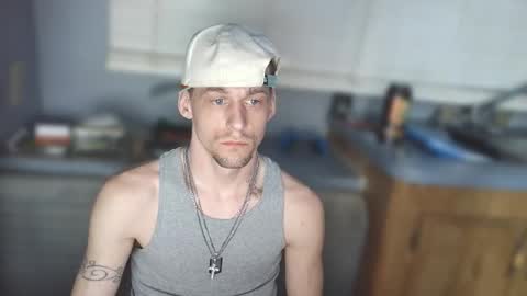 Snapshot of krytiar1992 chatting on 02/17/26, 07:16 krytiar1992 online show from 02/17/26, 07:16