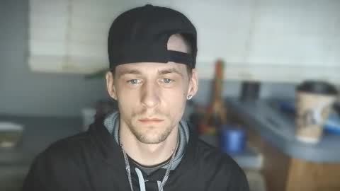 Snapshot of krytiar1992 chatting on 03/09/26, 07:01 krytiar1992 online show from 03/09/26, 07:01