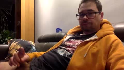 Snapshot of krzysztof1977 chatting on 03/02/26, 10:16 krzysztof1977 online show from 03/02/26, 10:16