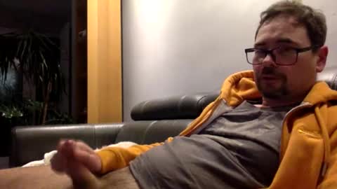 krzysztof1977 online show from 03/10/26, 08:03