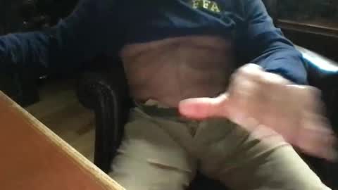 Snapshot of ksplayboy chatting on 01/02/25, 08:02 ksplayboy online show from 01/02/25, 08:02