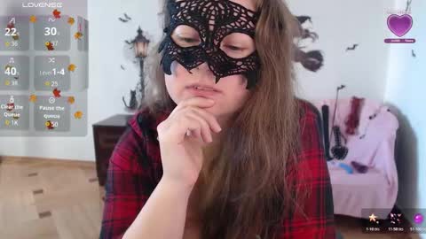 Snapshot of ksushka22 chatting on 11/22/25, 07:07 Ksushka22 online show from 11/22/25, 07:07