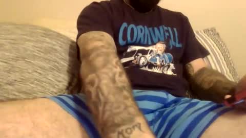 kuahdaddy6969 online show from 12/03/25, 12:36