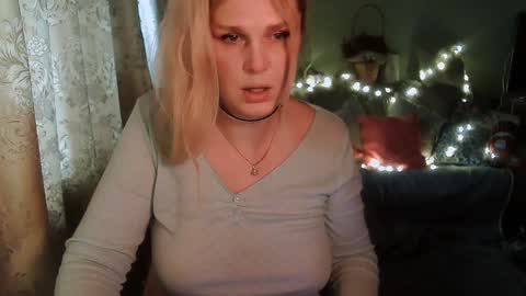 Snapshot of kudesnizza chatting on 02/04/25, 10:32 Annika MTF ts post -op online show from 02/04/25, 10:32