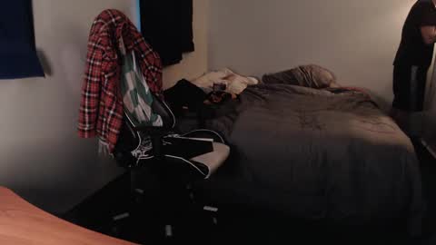 Kuggy online show from 12/26/24, 01:32