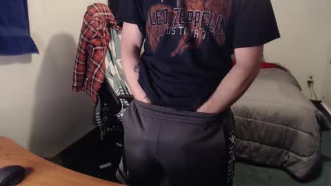 Kuggy online show from 01/08/25, 02:14