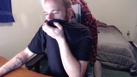 Kuggy online show from 01/10/25, 03:58