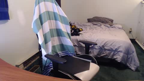 Kuggy online show from 09/30/25, 10:15